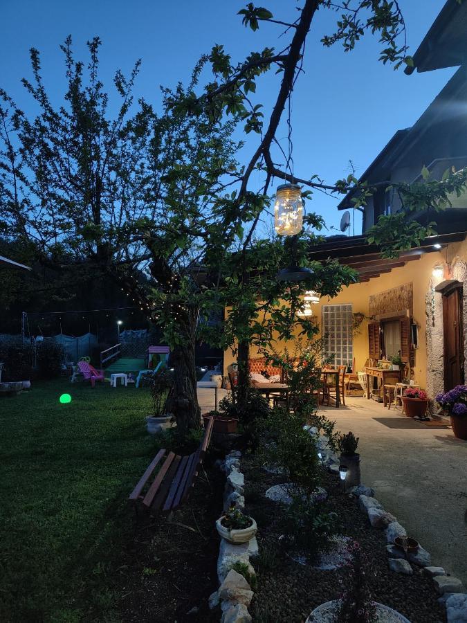 Casale Dei Ricordi Bed and Breakfast Arce Exteriör bild