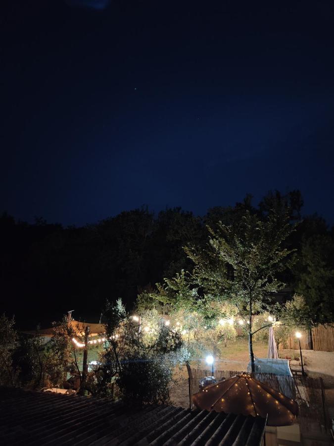 Casale Dei Ricordi Bed and Breakfast Arce Exteriör bild
